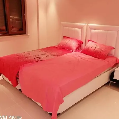 Super Luxury Modern With Infinity View- Golf Park 3 Villa *
